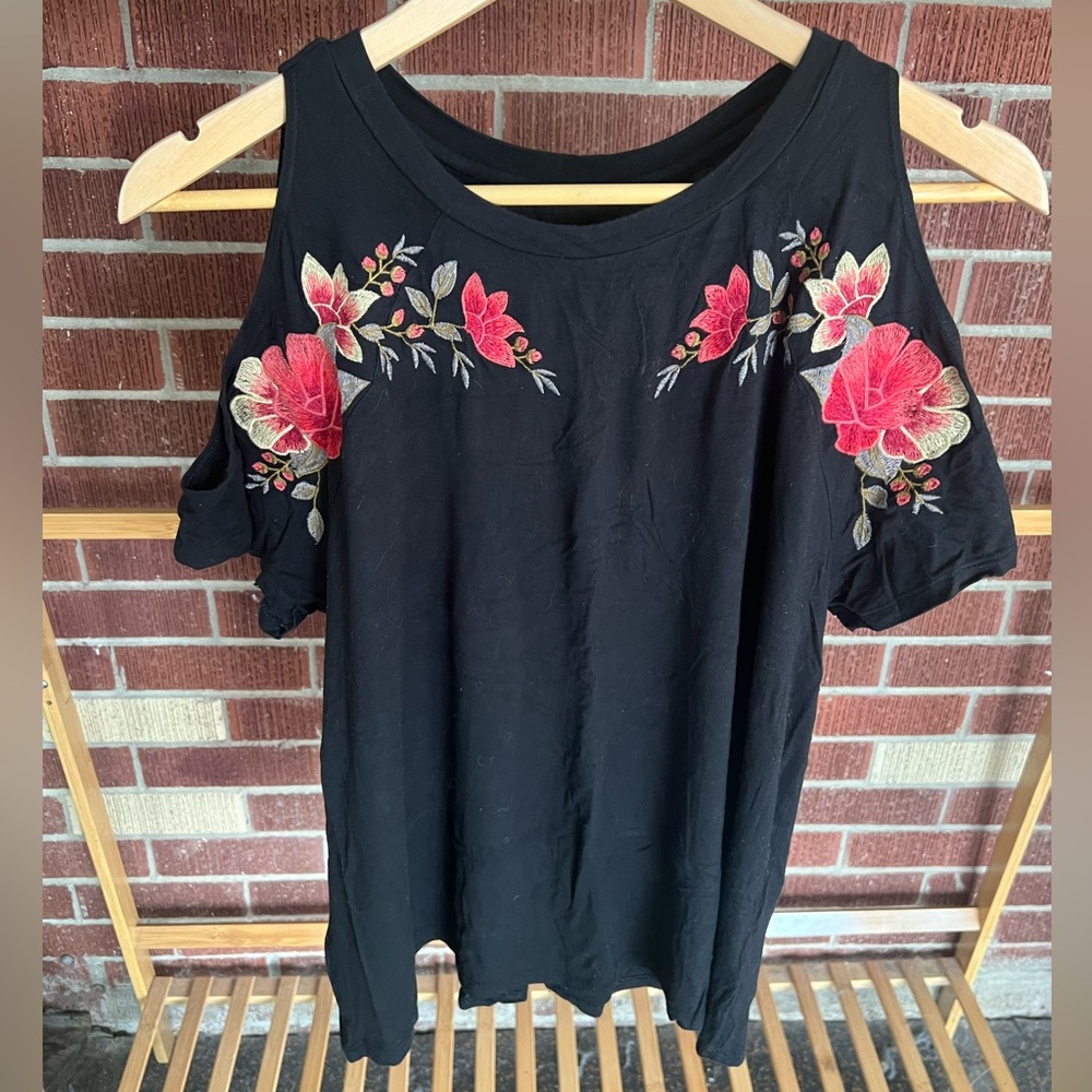 AE Soft and Sexy embroidered open shoulder tee